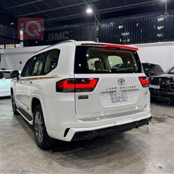 تويوتا لاندكروزر